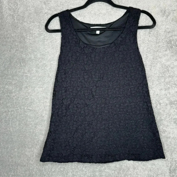 Ellen Tracy M Medium Shirt Top Black Solid Sleeveless Scoop Neck Lace - Picture 1 of 7